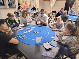 2026_08_16_evenement_caritatif_bienvivrealarochette.fr_ot_la_toussuire_poker_013
