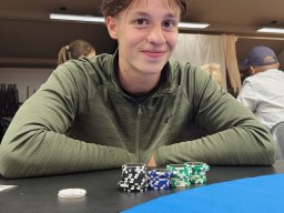 2026_08_16_evenement_caritatif_bienvivrealarochette.fr_ot_la_toussuire_poker_018